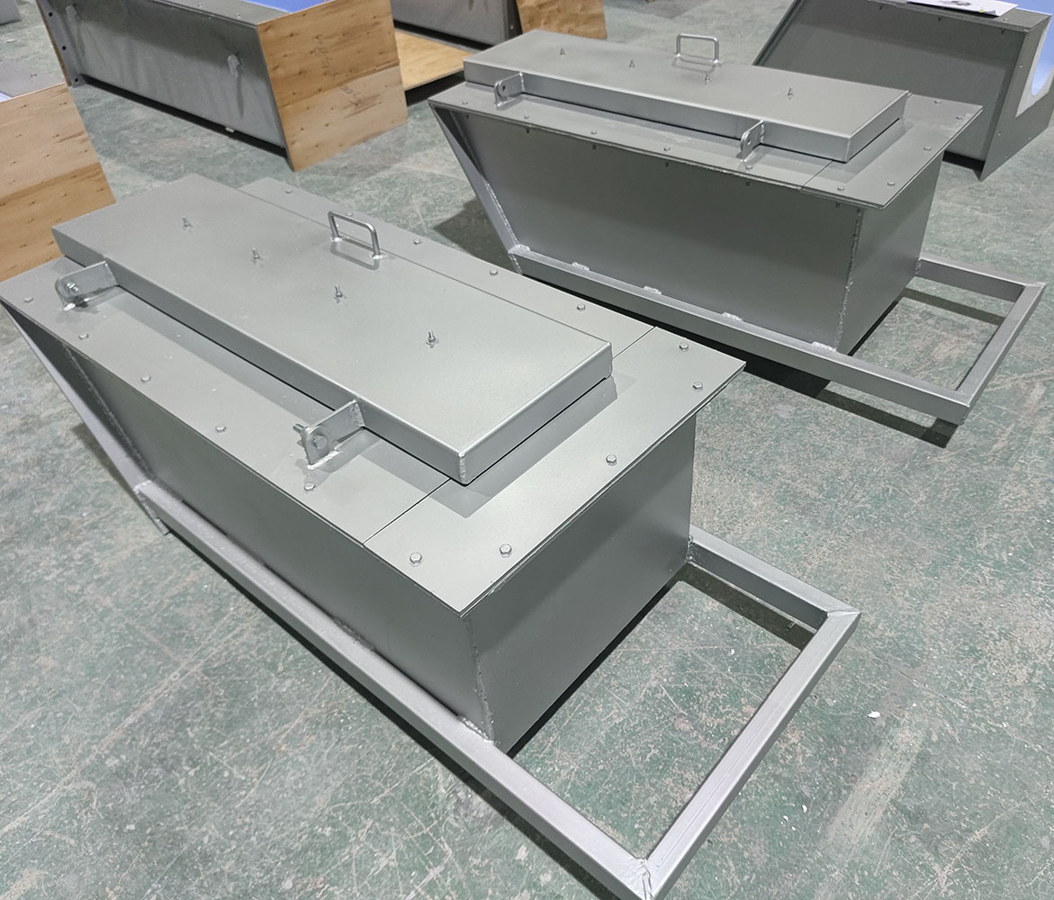 refractory launder (25)